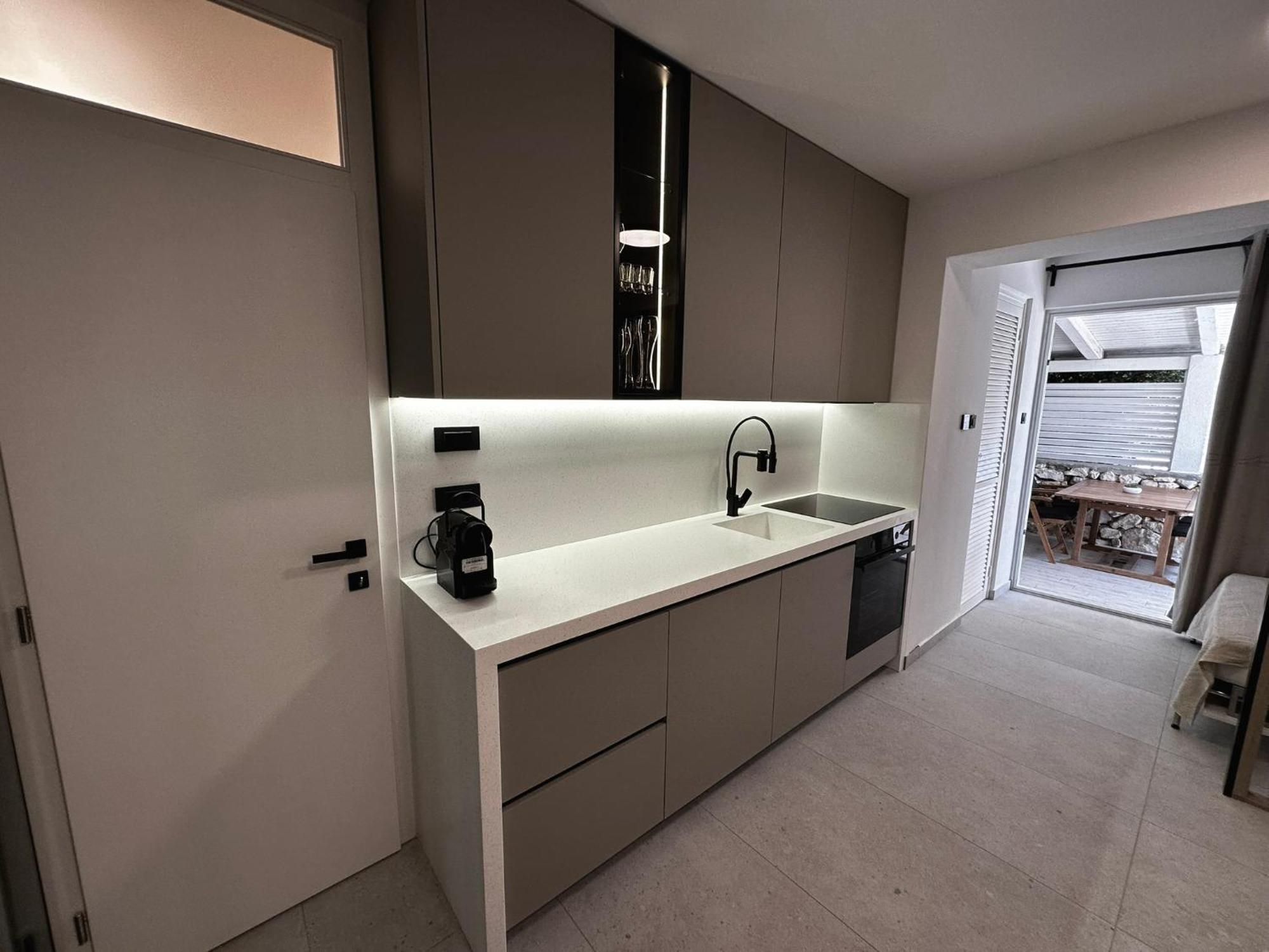 Studio Apartments Lace Novalja Exteriér fotografie